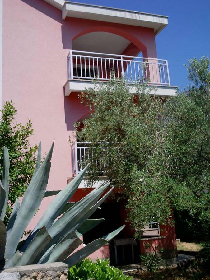 Apartmani Vesna Pinezići Eksteriør bilde
